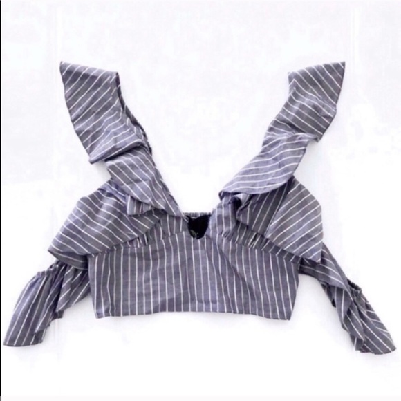 BLUE LIFE Call Me Ruffle striped smocked crop top - Picture 4 of 11